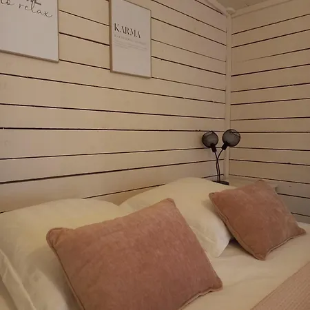 Chalet Le Chalet Du Lac Robertville