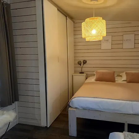 Le Chalet Du Lac *