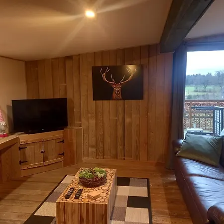 Le Chalet Du Lac * Robertville