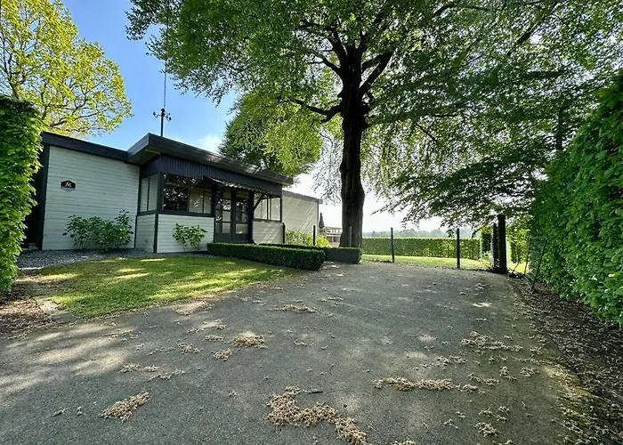 Le Chalet Du Lac Dağ evi Robertville